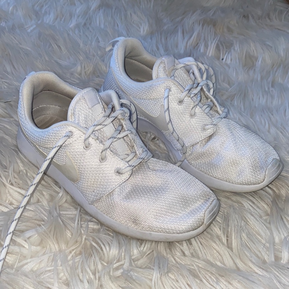 Nike Roshe Run Sneaker